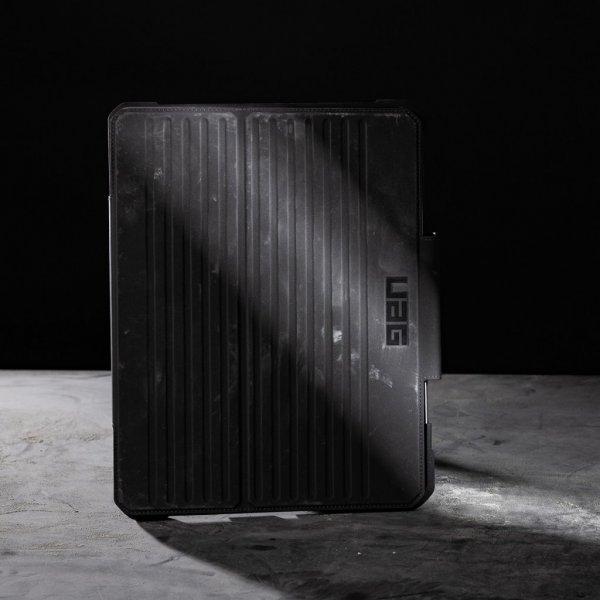 Urban Armor Gear (UAG) iPad Air 13 (M2/M3/M4) Kotelo Metropolis SE Olive
