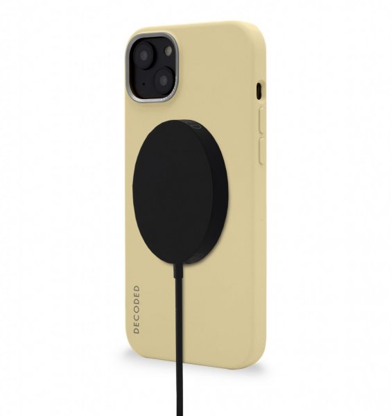 Decoded iPhone 14 Plus Silicone Backcover Sweet Corn