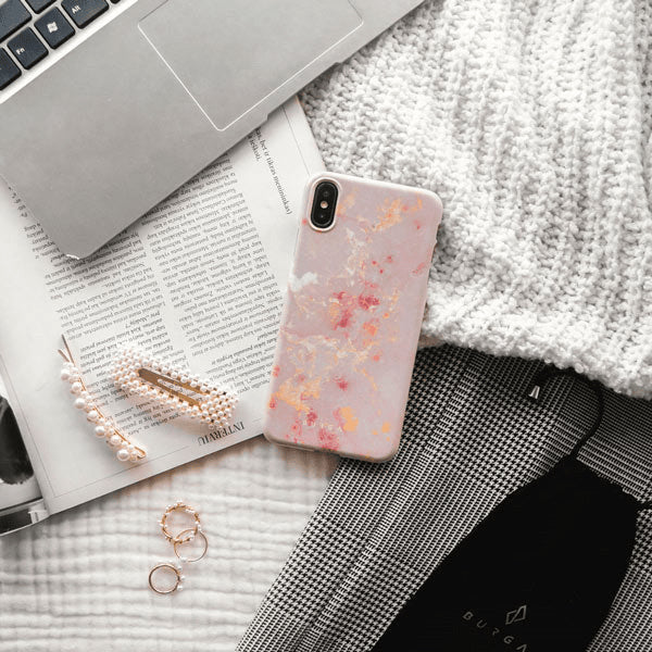 Burga iPhone 16e/iPhone 17e Tough Golden Coral -suojakuori