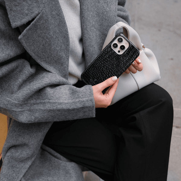 Burga iPhone 16e/iPhone 17e Tough-suojakuori Reaper's Touch