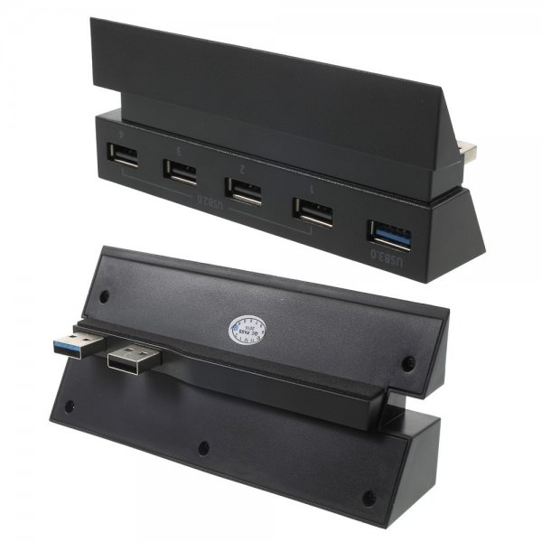 Dobe 5-porttinen USB-keskitin PlayStation 4:lle