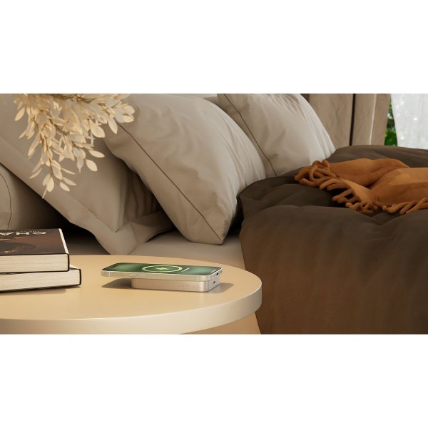 Zens Powerbank Pro 1 Slim 10 000 mAh Qi2 MagSafe Valkoinen