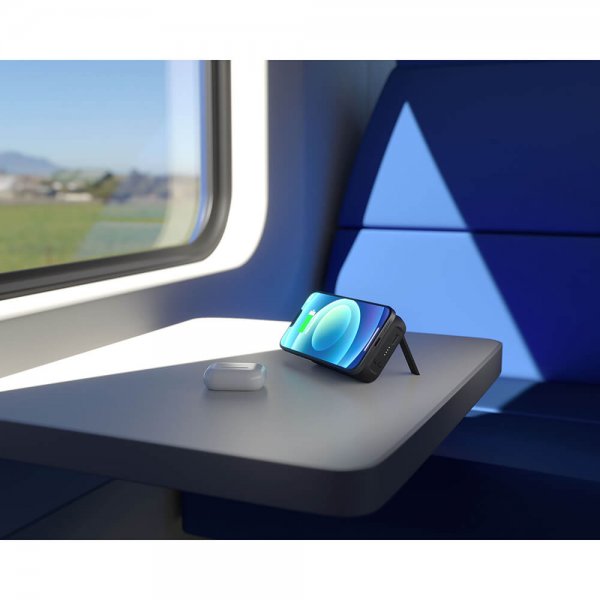 Zens Magnetic Dual Power Bank -virtapankki telineellä
