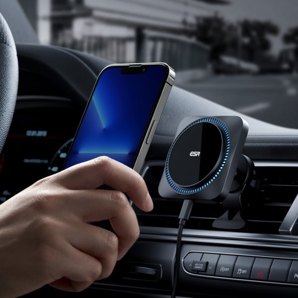 ESR Autoteline HaloLock Wireless Car Charger MagSafe