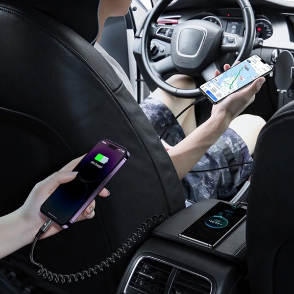 USAMS Autolaturi 60W Autolaturi jousikaapelilla