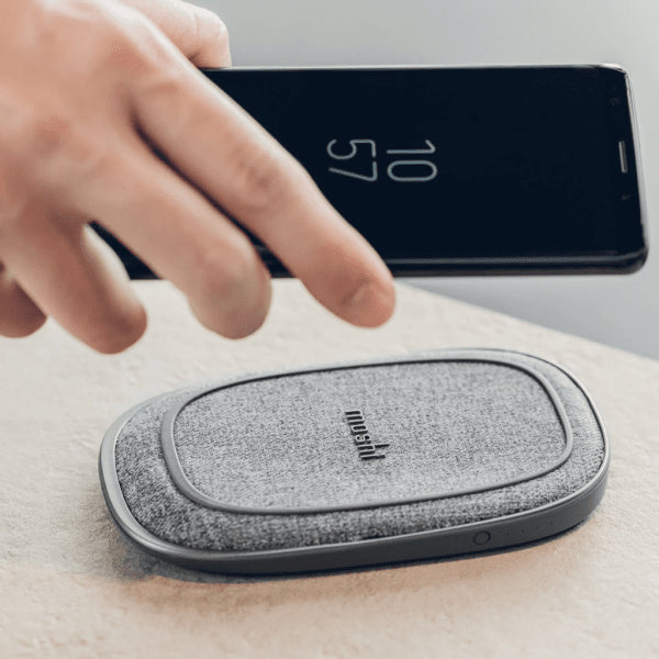 Moshi Powerbank Porto Q 5K - Kannettava akku ja sisäänrakennettu langaton laturi