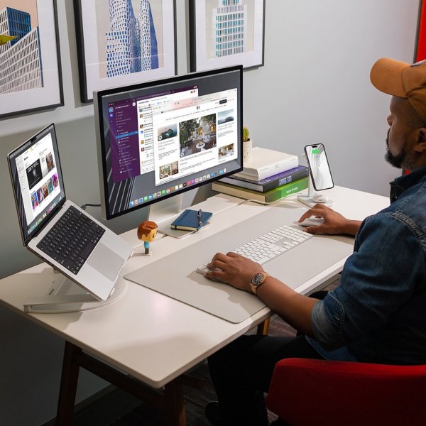 Twelve South DeskPad Harmaa