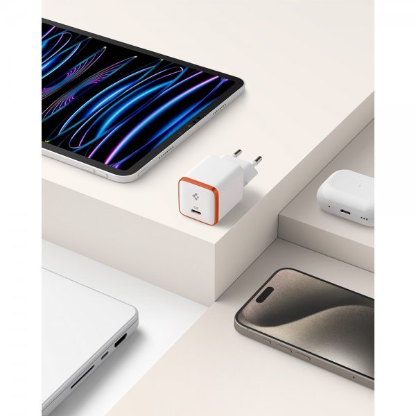 Spigen Essential Charger 30W USB-C Valkoinen