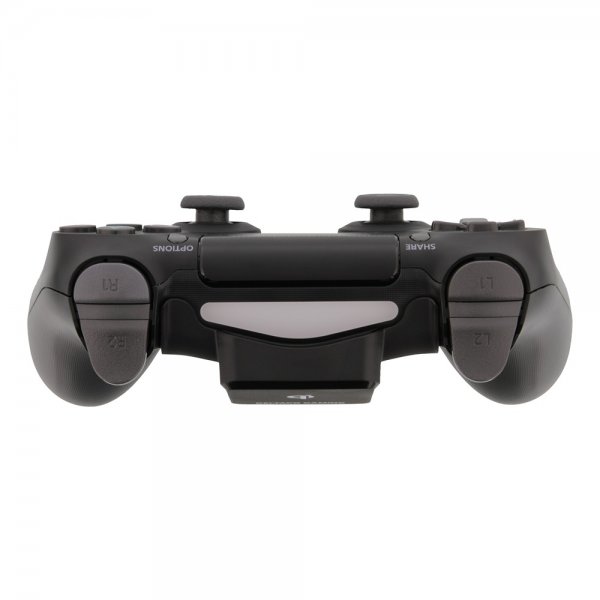 Deltaco Gaming -akkupaketti langattomalla latauksella PlayStation 4:lle