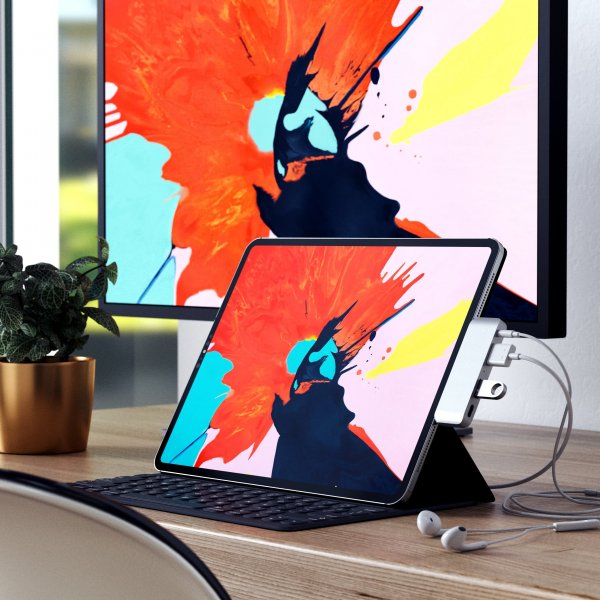 Satechi iPad Pro -monitoimisovitin, hopea
