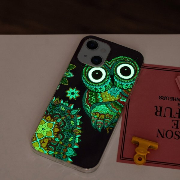 iPhone 15 Plus Suojakuori Pöllökuvio