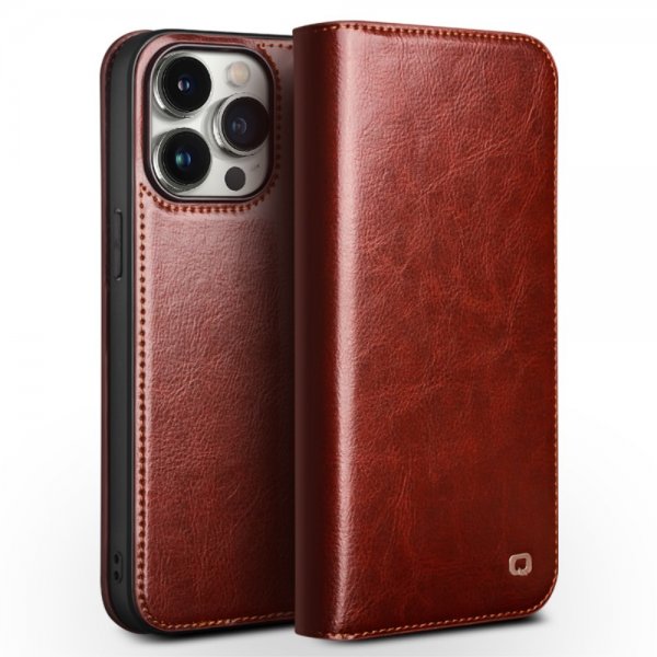 Qialino iPhone 15 Pro Max -kotelo, aitoa nahkaa, ruskea
