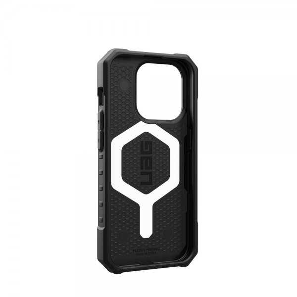 Urban Armor Gear (UAG) iPhone 15 Pro -suojakuori Pathfinder MagSafe musta