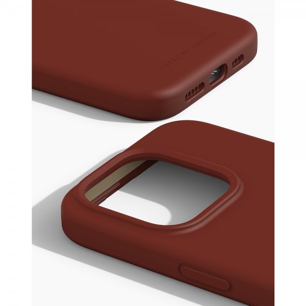 Ideal of Sweden iPhone 15 Pro Silicone Case MagSafe Dark Amber