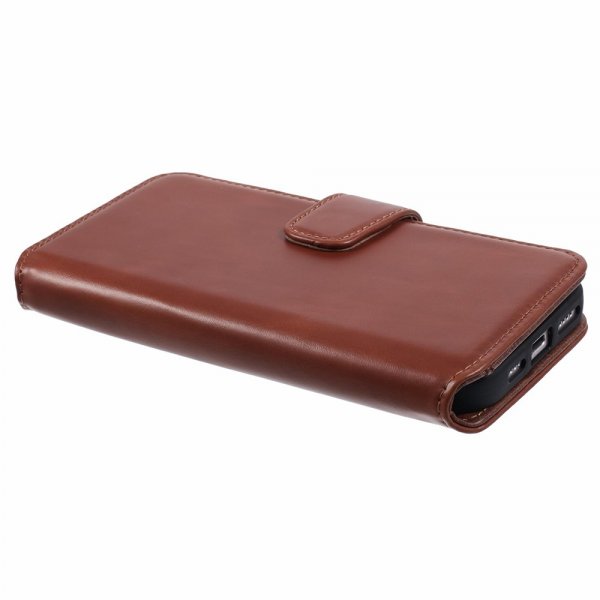 Nordic Covers iPhone 16 -suojakuori, Essential Leather, Maple Brown