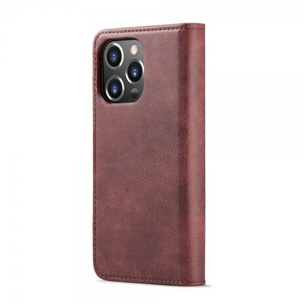 Dg.Ming iPhone 16 Pro Max -kotelo irrotettavalla kuorella, punainen