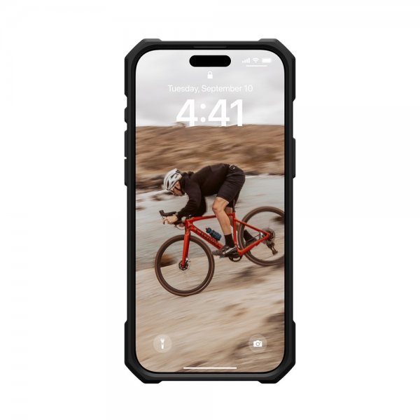 Urban Armor Gear (UAG) iPhone 16 Pro Max -suojakuori Essential Armor MagSafe, musta