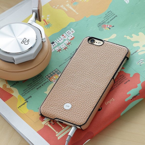 Just Mobile iPhone 6/6S Suojakuori Quattro Back Beige