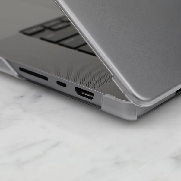 Moshi MacBook Pro 16 M1/M2 (A2485 A2780) kuori iGlaze Hardshell Case Stealth Clear