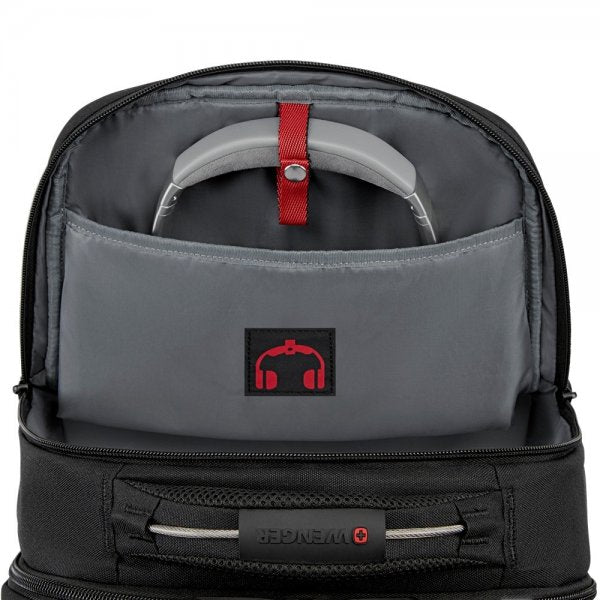 Wenger PlayerMode 15,6" -tietokonereppu, musta