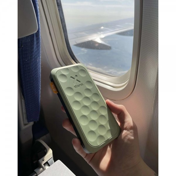 Xtorm Powerbank Fuel Series 5 20W 2xUSB-C 10 000 mAh Vihreä