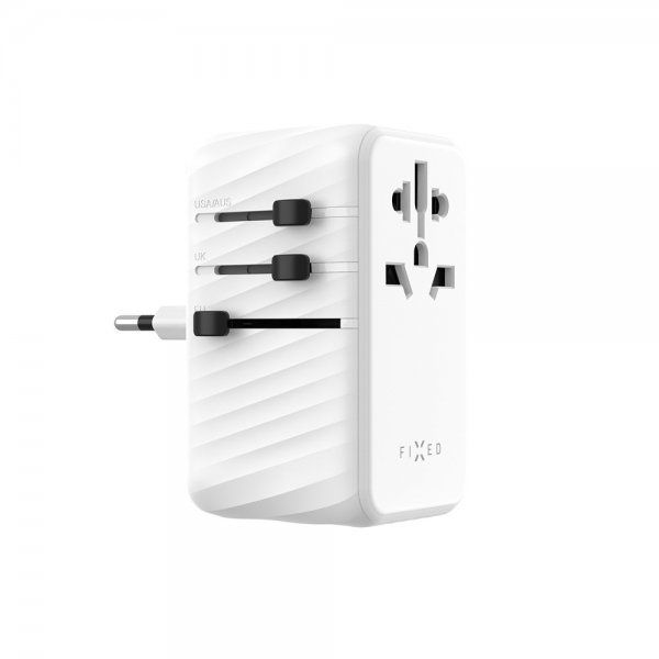 Kiinteä matkalaturi Voyager World Adapter 120W