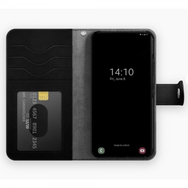 Ideal of Sweden Samsung Galaxy S22 Kotelo Magnet Wallet+ Musta