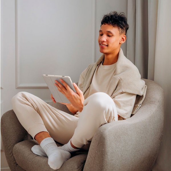Spigen Samsung Galaxy Tab S10 FE Kotelo Ultra Hybrid Pro Harmaa