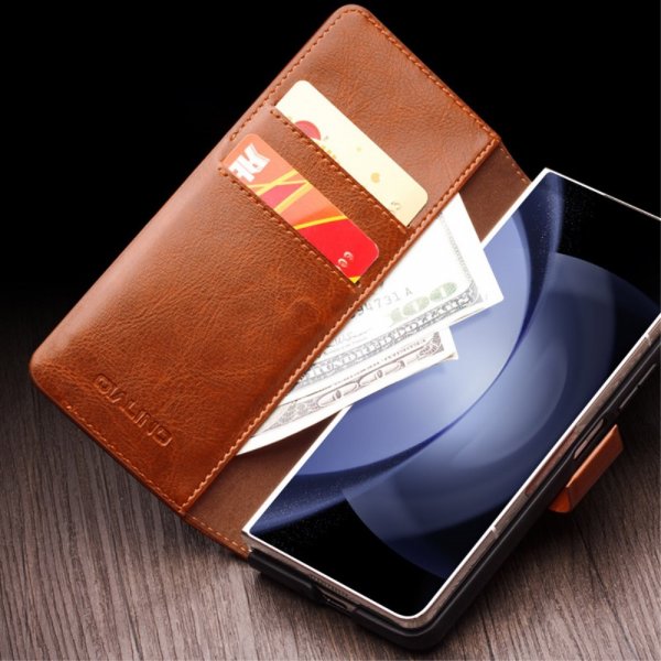 Qialino Samsung Galaxy Z Fold 5 Kotelo, aitoa nahkaa, ruskea