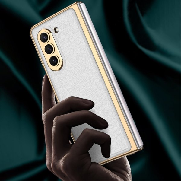 GKK Samsung Galaxy Z Fold 5 -kuori Stripe, valkoinen