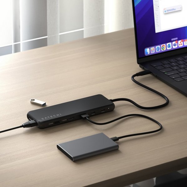 Satechi 13-in-1 USB-C Triple Display Multiport-sovitin