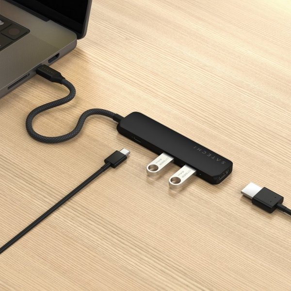 Satechi 4-i-1 USB-C Slim Multiport-adapter 4K Musta