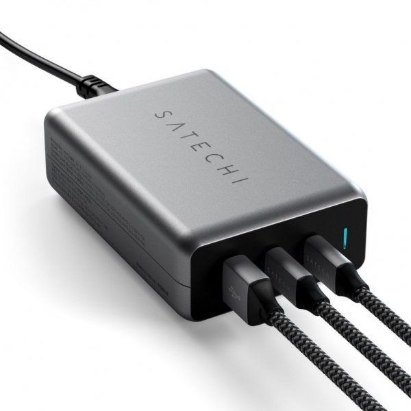 Satechi 100W GaN PD -matkalaturi kahdella USB-C- ja USB-A-portilla