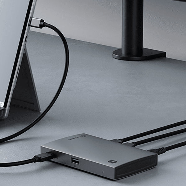 ALOGIC Thunderbolt 4 BLAZE-keskitin