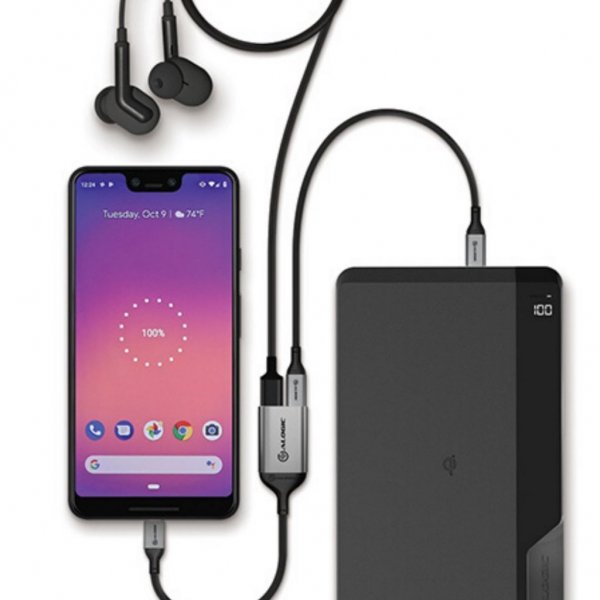 ALOGIC Ultra USB-C–USB-C naarasliitin ja äänilähtö 10 cm