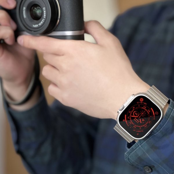 Just Mobile Apple Watch Ultra 49 mm ranneke, titaani DLC
