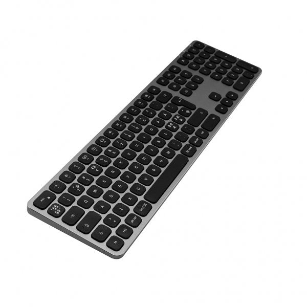 Satechi langaton näppäimistö jopa 3 laitteelle pohjoismainen asettelu Space Gray