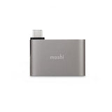 Moshi USB-C–kaksois-USB-A-adapteri titaaninharmaa