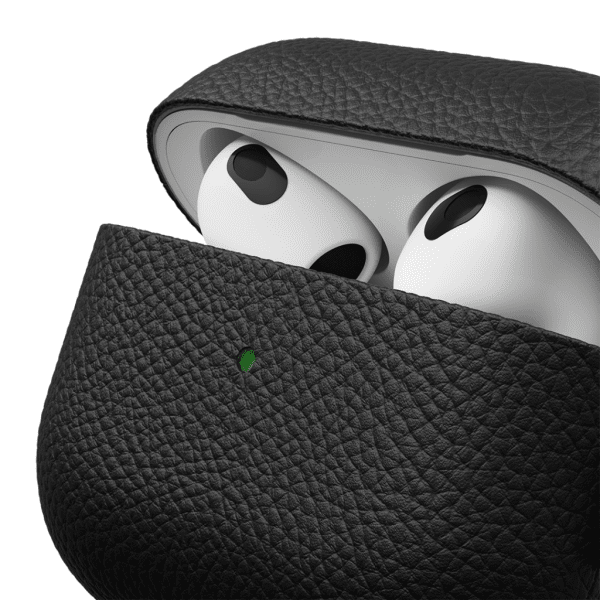 KeyBudz PodSkinz Artisan Series Airpods 3 -suojakuori, aitoa nahkaa, musta