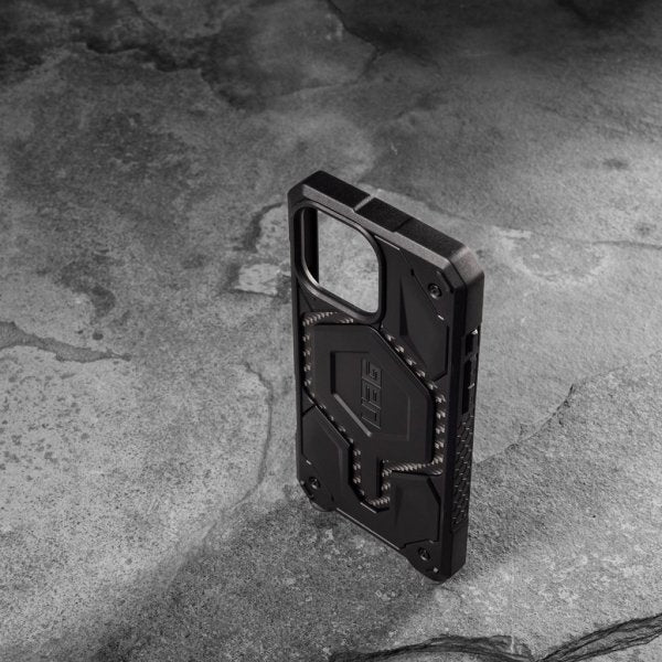Urban Armor Gear (UAG) iPhone 16 Pro -suojakuori Monarch Pro MagSafe Carbon Fiber