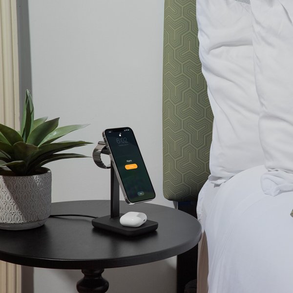 Twelve South Langaton Laturi HiRise Three MagSafe Musta