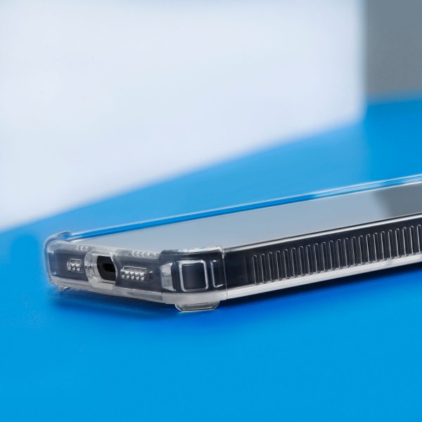 Hama iPhone 14 Pro Extreme Protect MagLine -suojakuori, läpinäkyvä