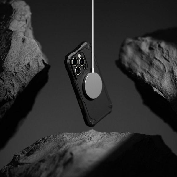 Ringke iPhone 16 Pro Max -suojakuori Rugged Gear Magnetic, musta