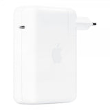 Applen alkuperäinen kannettavan tietokoneen laturi 140 W:n USB-C-virtasovitin