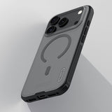 Nillkin iPhone 17 Pro -kuori Super Frosted Shield Pro MagSafe, läpinäkyvä musta
