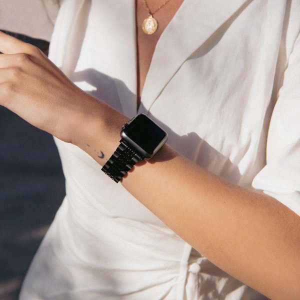 Burga Apple Watch 44/45/46mm/Ultra 49mm Ranneke Metalli Musta