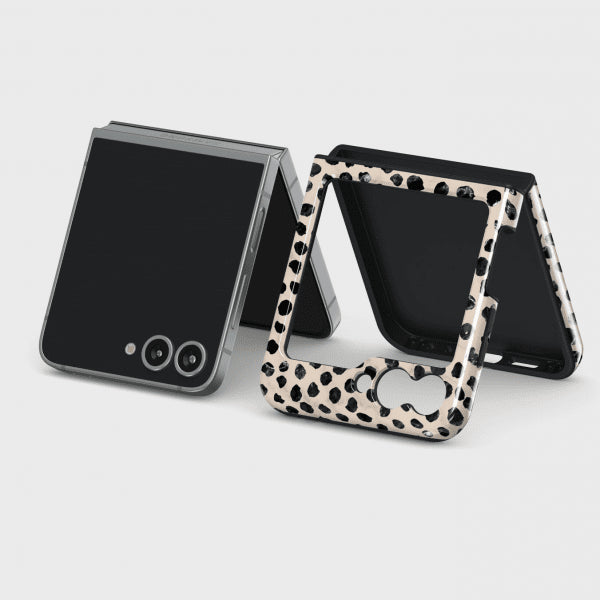 Burga Samsung Galaxy Z Flip 6 Kuori Tough Almond Latte