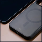 3mk Samsung Galaxy A37 -suojakuori Smoke MagCase, musta