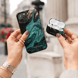 Burgan iPhone 16e/17e -suojakuori Tough Emerald Pool