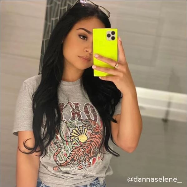 iDecoz iPhone Xs Max Suojakuori Square Case Neon Keltainen